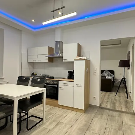 Apartamento House-in - Free Parking - Wifi - Kitchen *