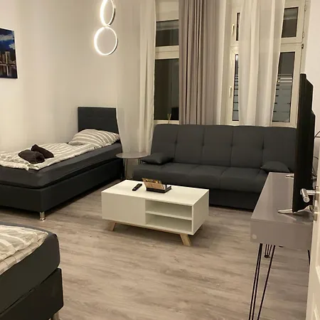 House-in - Free Parking - Wifi - Kitchen Appartement *