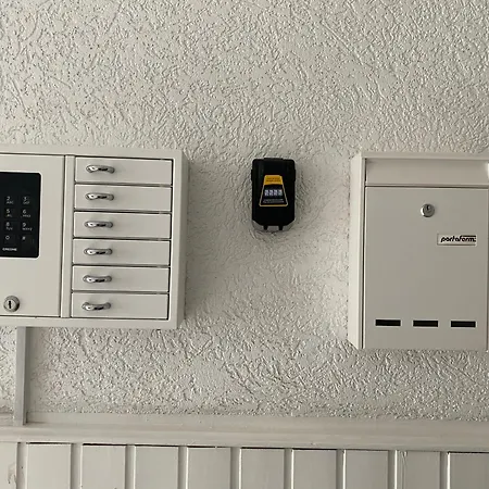 Apartmán House-in - Free Parking - Wifi - Kitchen *
