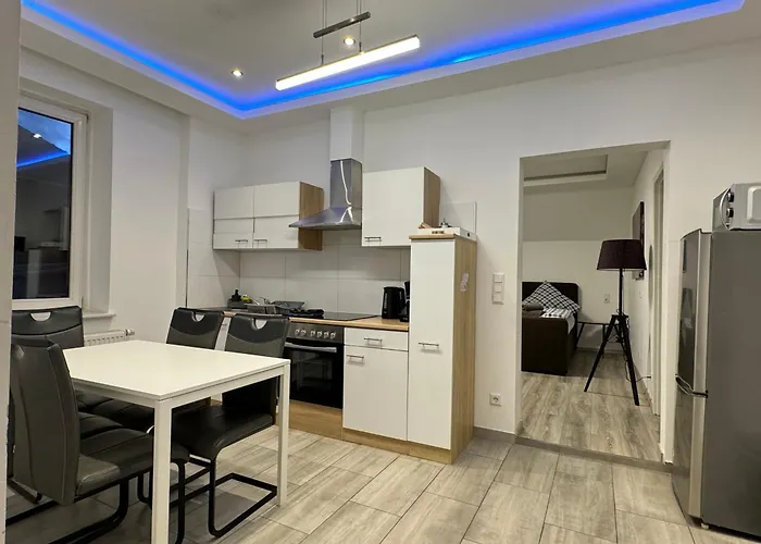 Διαμέρισμα House-in - Free Parking - Wifi - Kitchen *