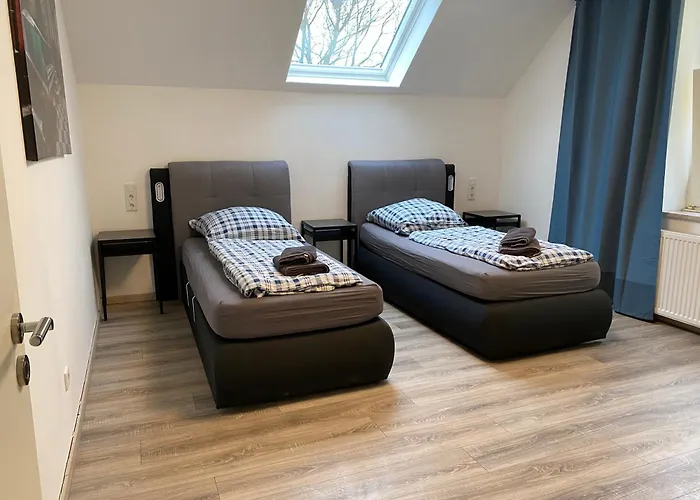 House-in - Free Parking - Wifi - Kitchen Διαμέρισμα *