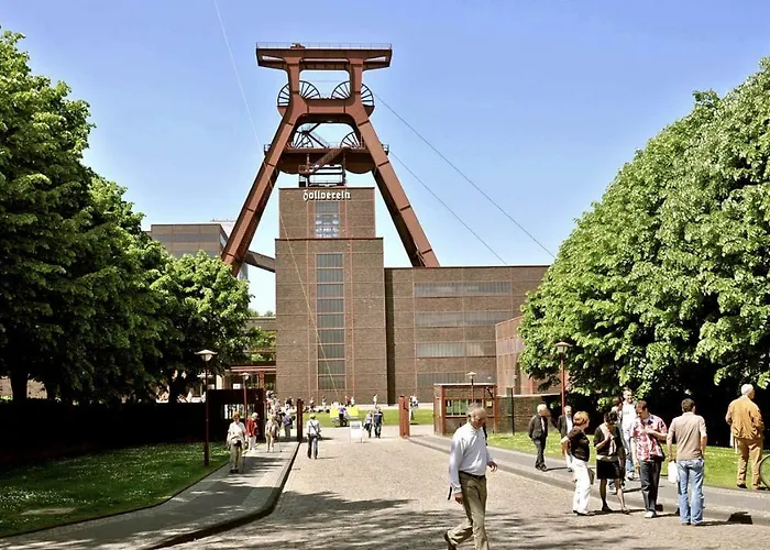 House-in - Free Parking - Wifi - Kitchen *